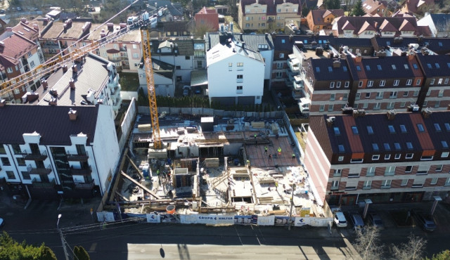 Wykonaliśmy płytę fundamentową i wychodzimy z ziemi!