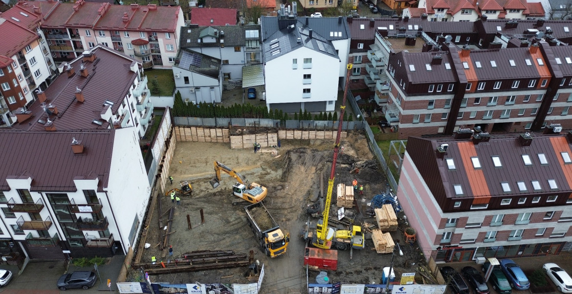 Rozpoczęliśmy wykop pod budynek!