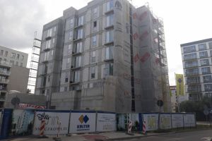 Trwają ostatnie prace murarskie