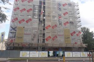 Trwają ostatnie prace murarskie