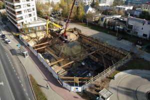 Na budowie rozpoczęły się roboty żelbetowe