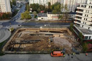 Na budowie rozpoczęły się roboty żelbetowe